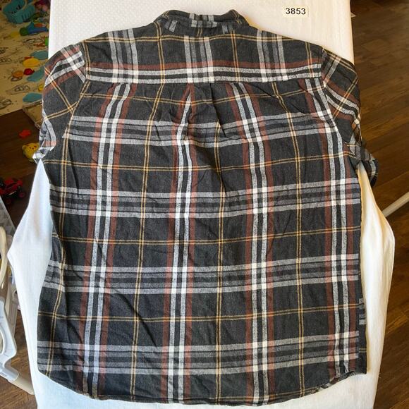 St. John's Bay Men Shirt size XL Long Sleeve Button Down Cotton Plaid Gray & Red - Picture 7 of 7